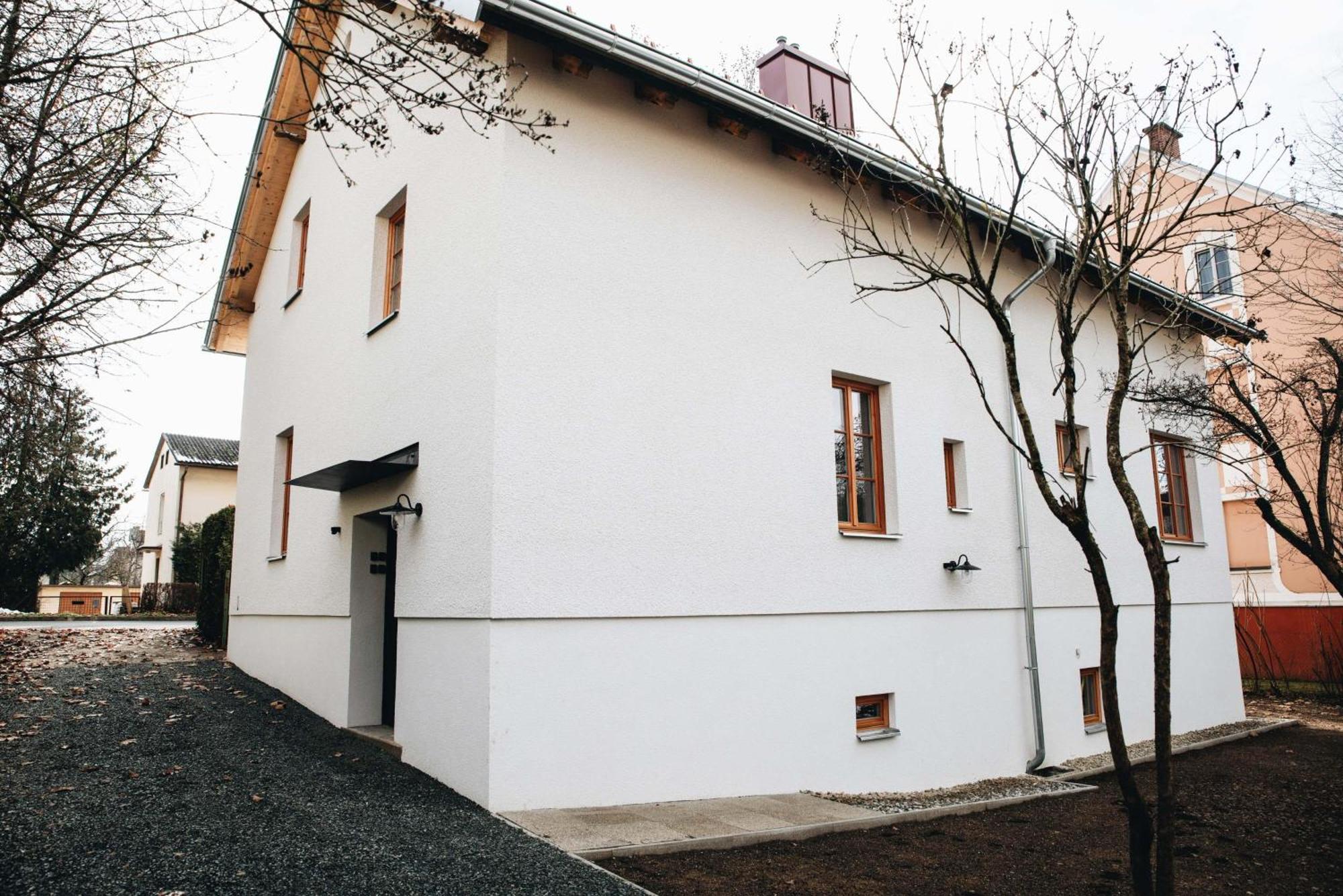 Villa100Und10 By Seebnb Klagenfurt am Woerthersee Exteriör bild